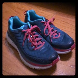 Hoka tennis shoes